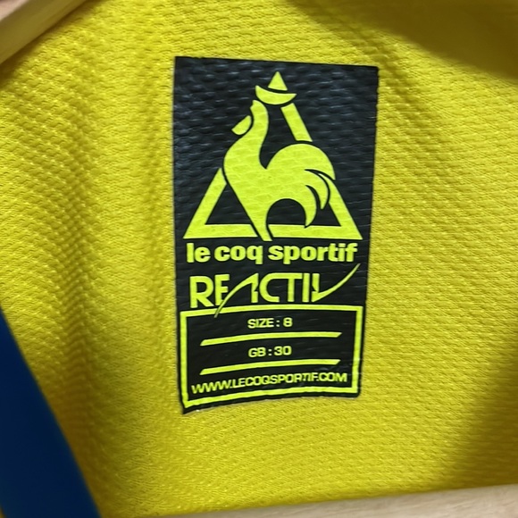 Stoke City Potters football jersey. Size: 8 - Picture 2 of 4